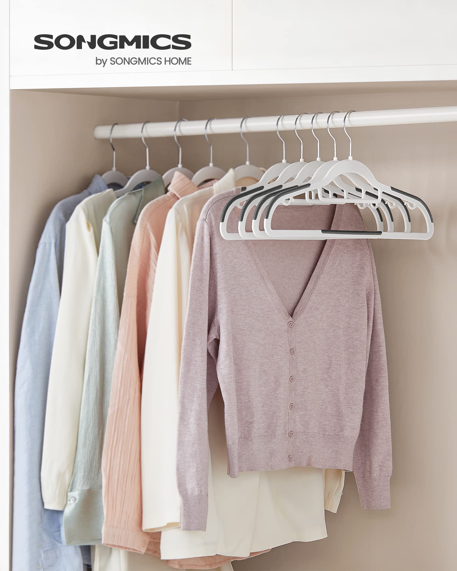 Non-slip rubber strips keep delicate fabrics secure on the shoulders.