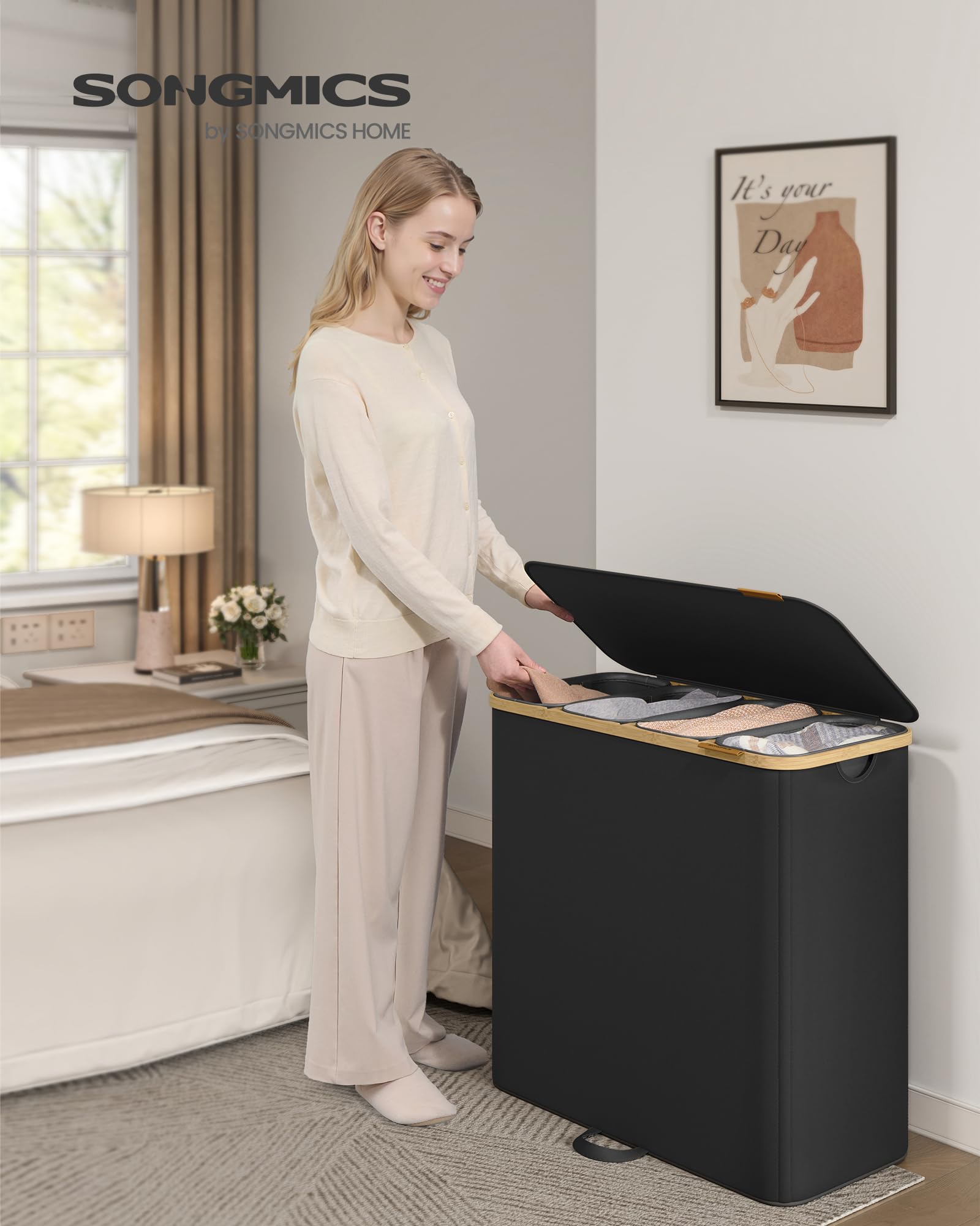 Songmics removable liners enable easy transport of sorted laundry