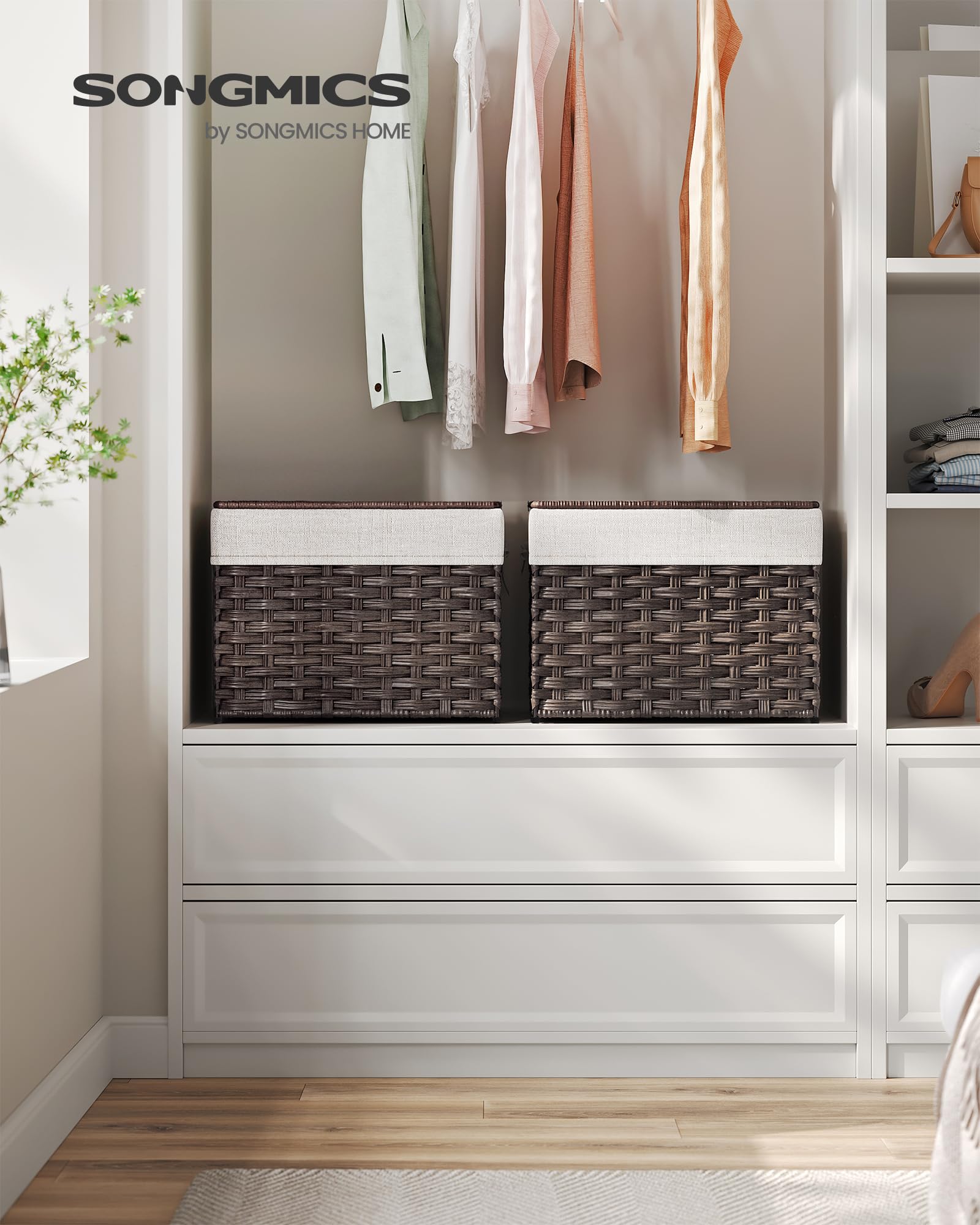 SONGMICS lid-open view demonstrates easy reach while keeping contents dust-free.