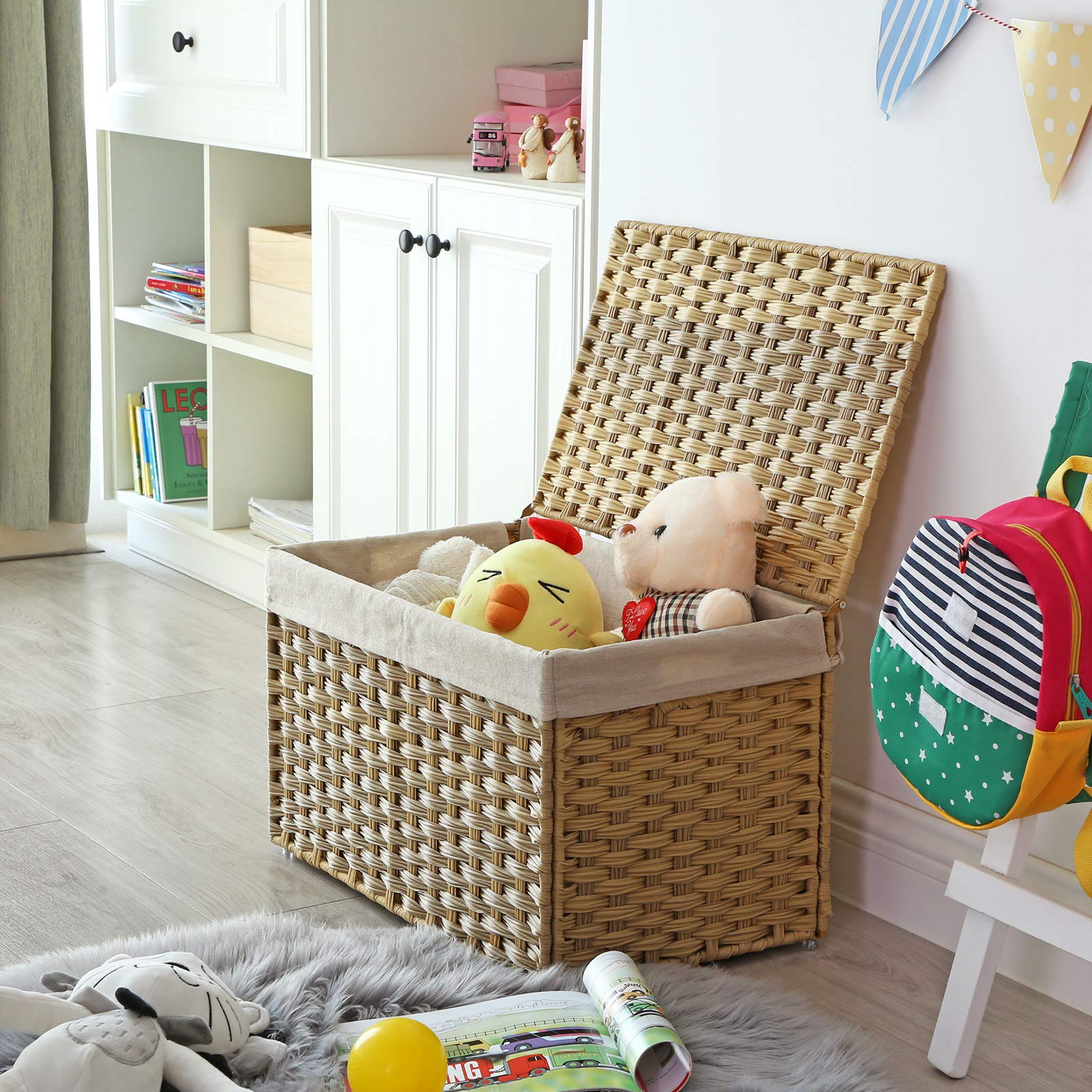 Songmics storage basket with lid open for easy laundry access