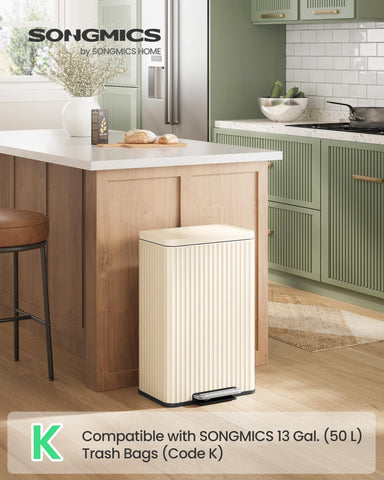 Songmics stainless steel body provides durable, rust-resistant performance in busy homes.