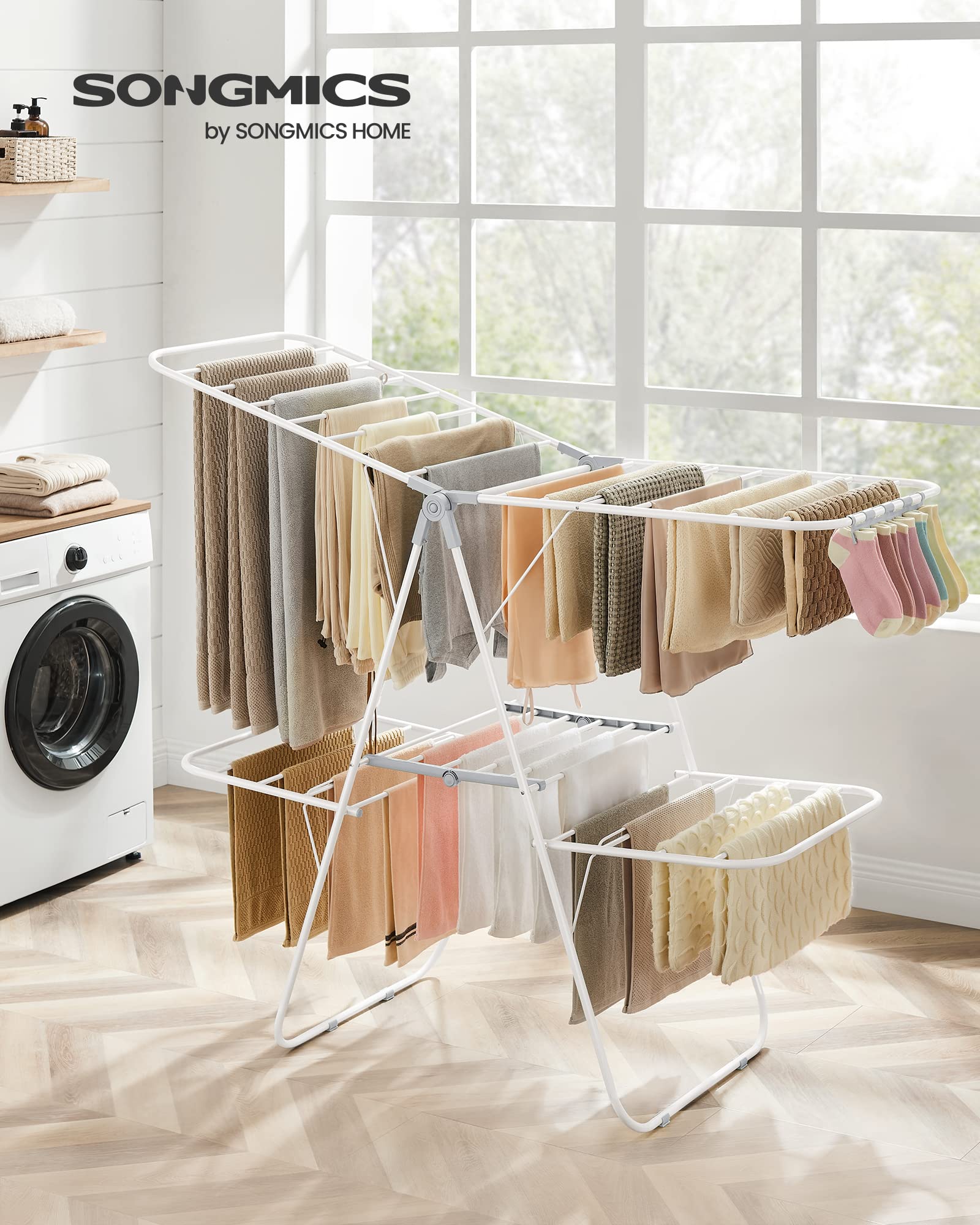 SONGMICS ULLR053G01V1 sock clips keep small items secure during drying.