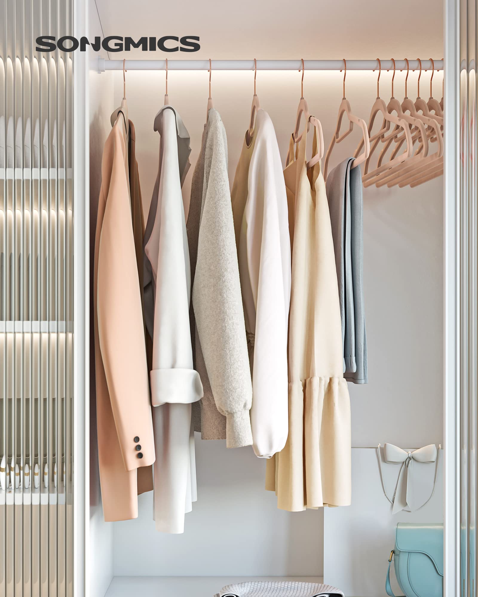Songmics velvet hangers feature a non-slip surface to prevent slips and creases.