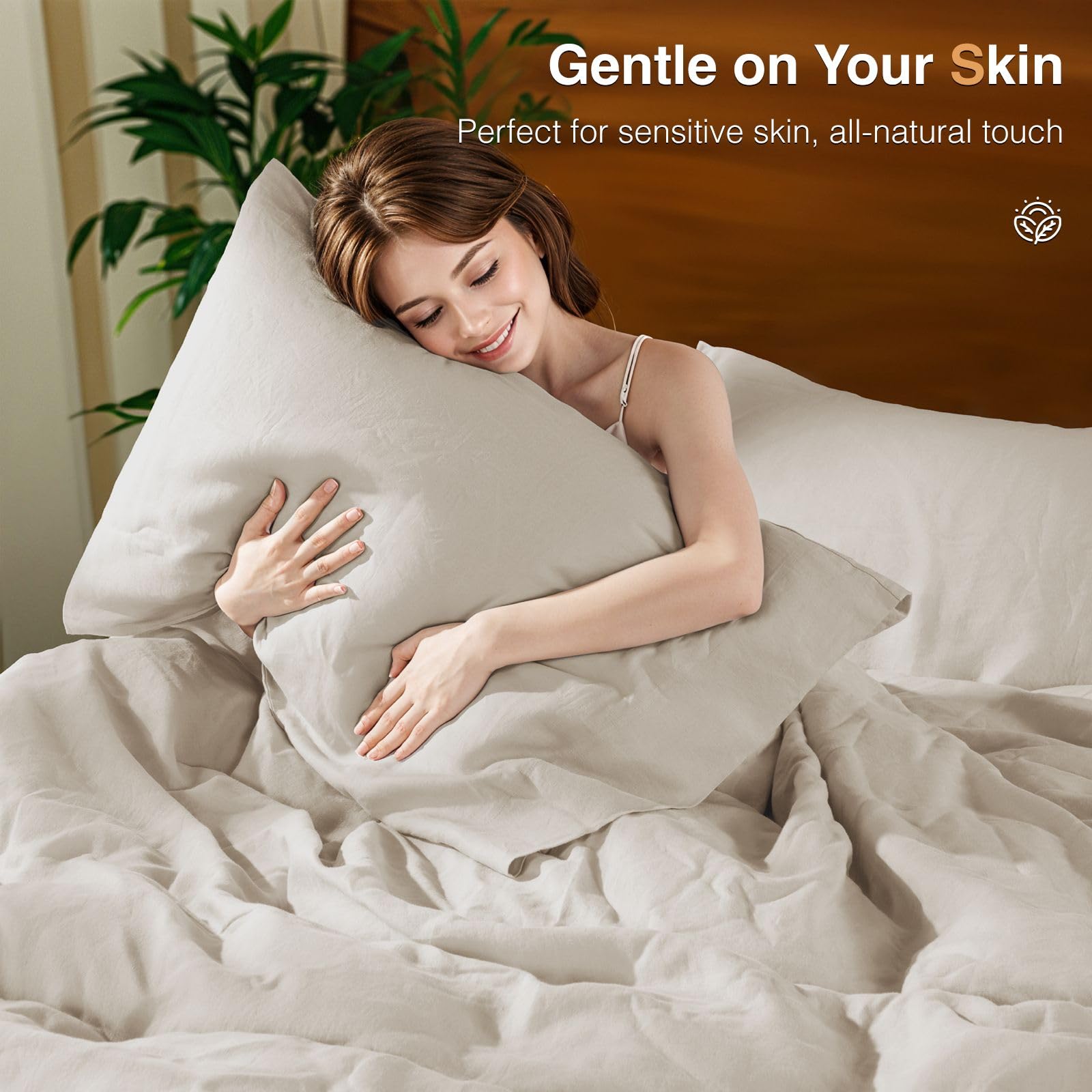 SONORO KATE king-size pillowcases with envelope closures for easy insertion.