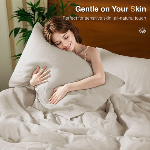 SONORO KATE king-size pillowcases with envelope closures for easy insertion.