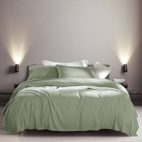 SONORO KATE ultra-soft microfiber close-up showing silky texture and color.