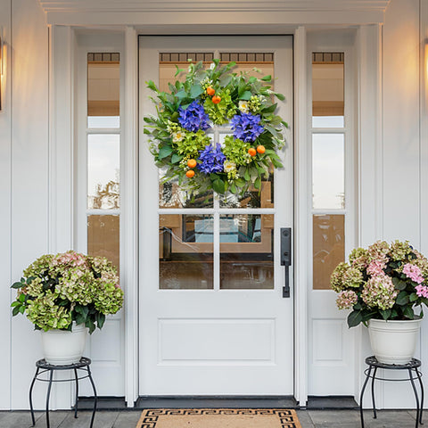 Soomeir gift-ready seasonal wreath ideal for housewarming and celebrations