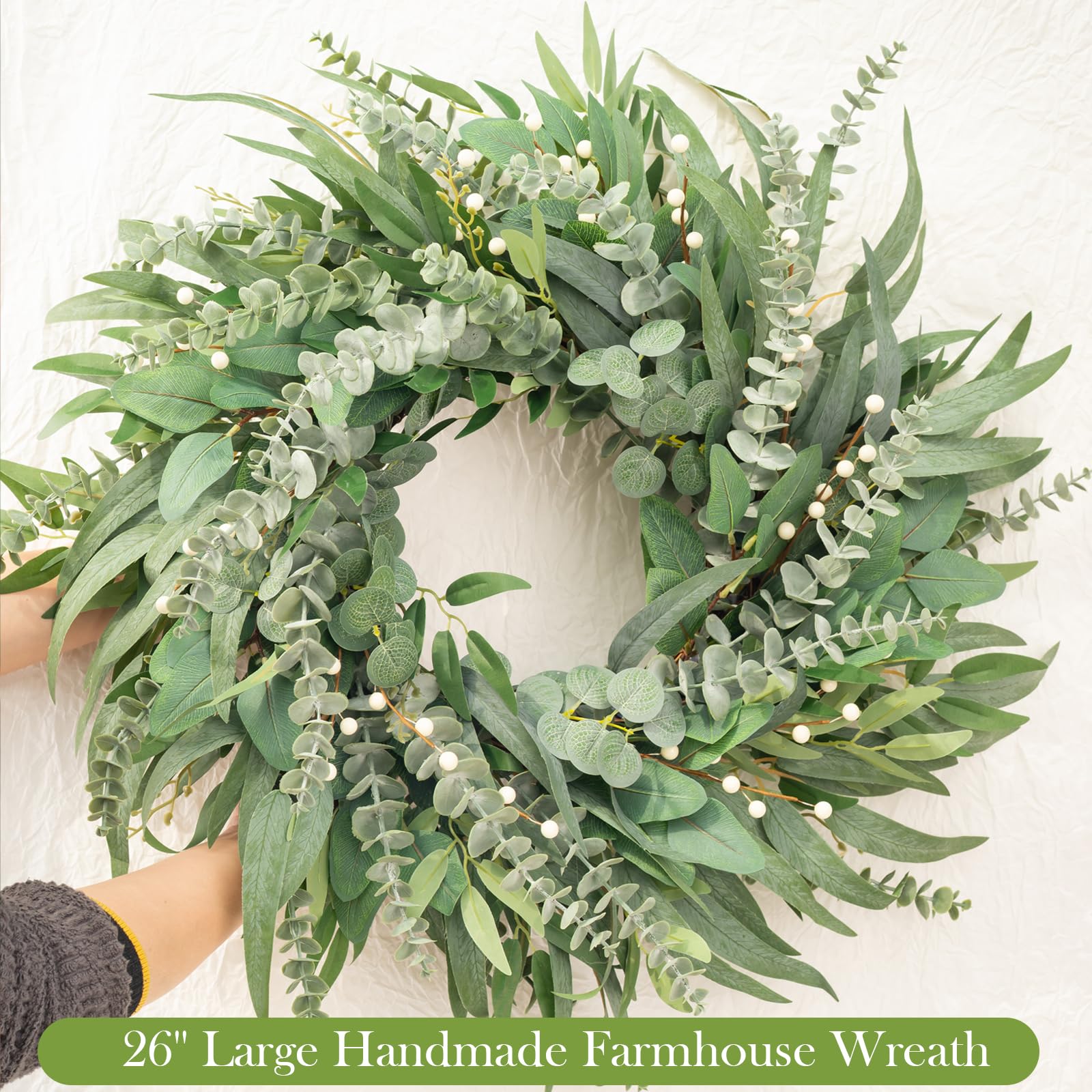 Soosubel wreath fluffed to full 22–24 inches for dramatic display.