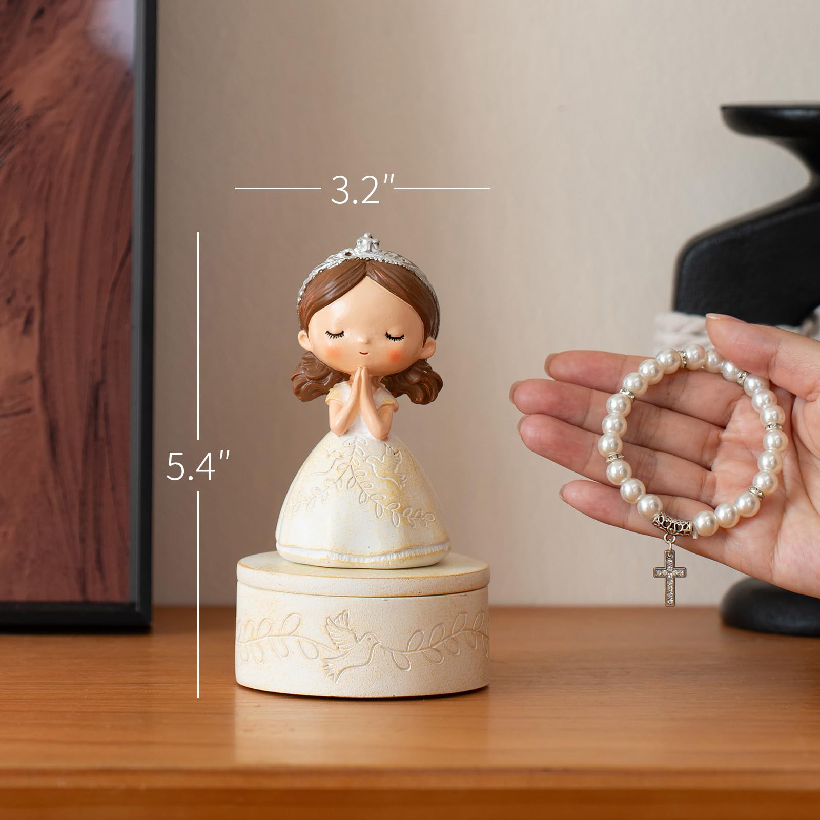 SOREFAFA pearl bracelet with cross pendant, ready to wear on the ceremony day.
