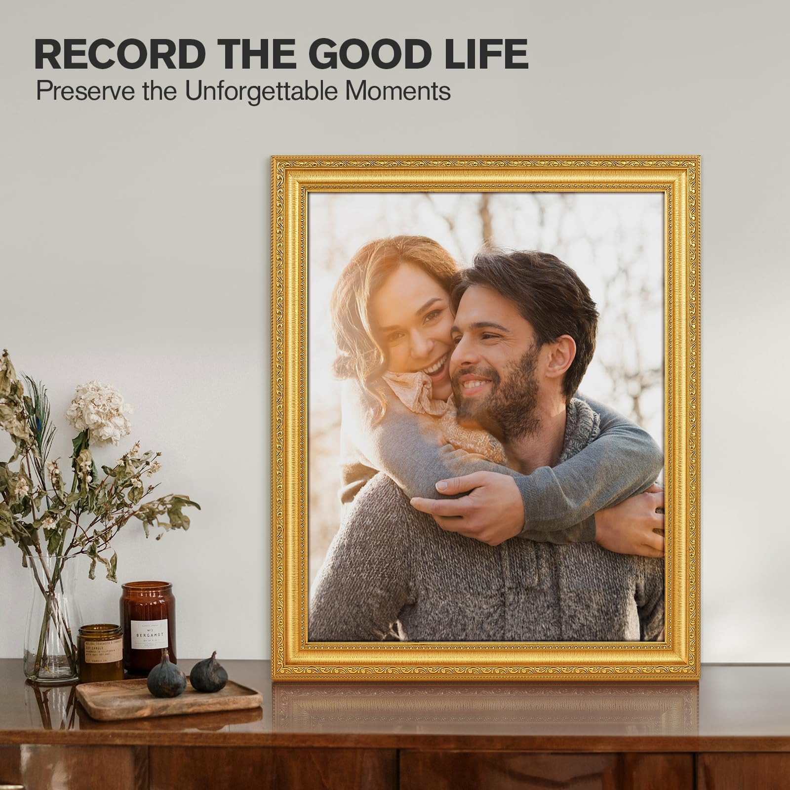 Splinterix plexiglass 16x20 frame protects photos from dust.