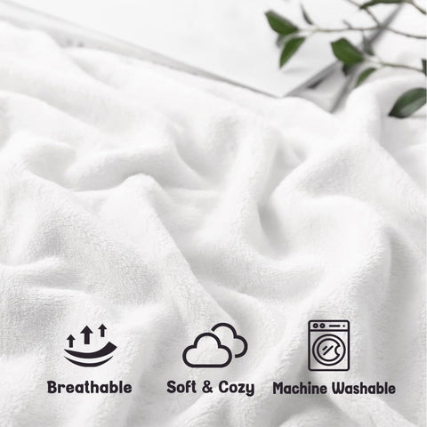 Sruemiul Bedtime snuggle with blanket provides soft warmth at night.