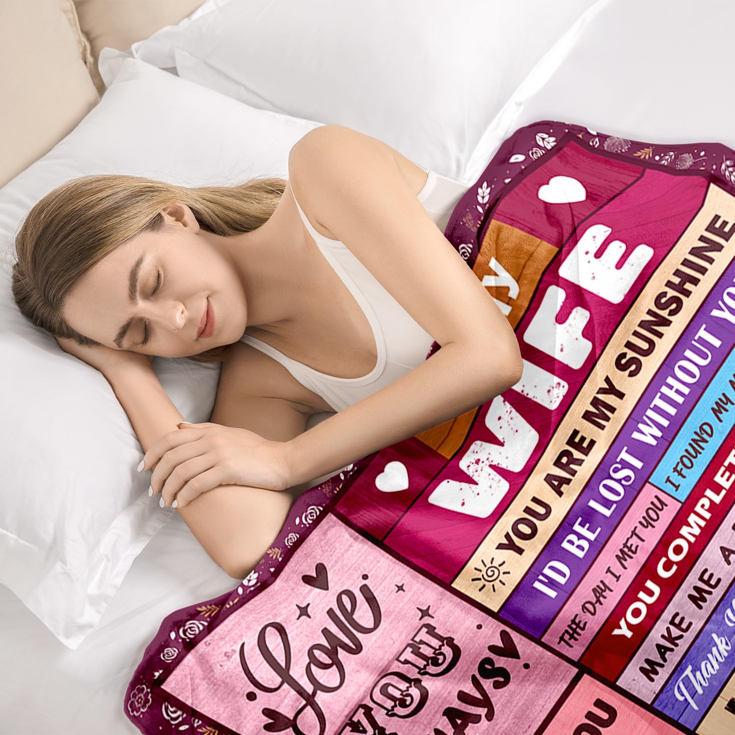 Sruemiul machine-washable blanket offers easy care and durable comfort