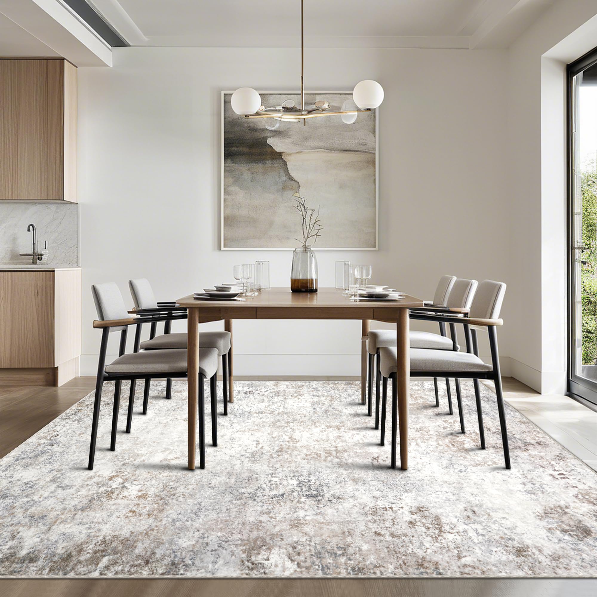 Srugn low-pile 0.3 inch rug suits living areas and nurseries.