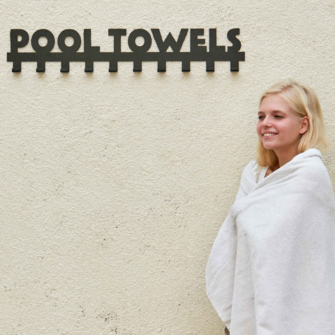 Star Splash poolside decor elevates your deck’s look.