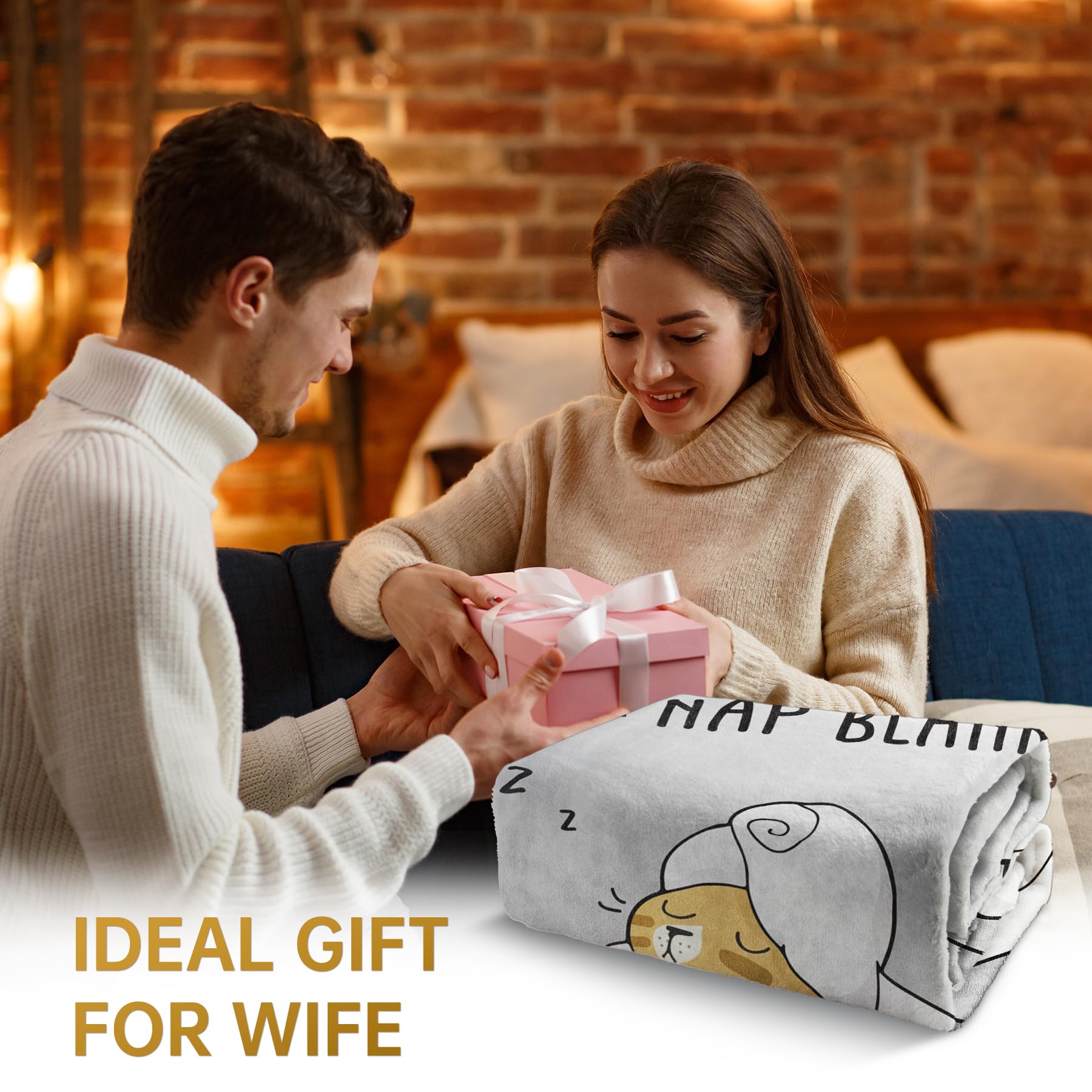SteadStyle romantic gift blanket for weddings and anniversaries, ideal for cuddling