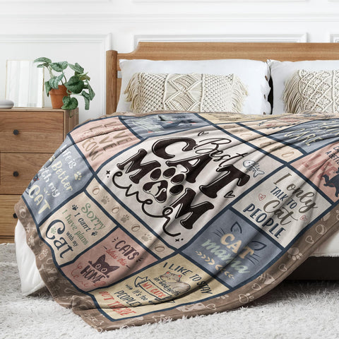 SteadStyle travel-friendly cat mom blanket easy to carry on trips