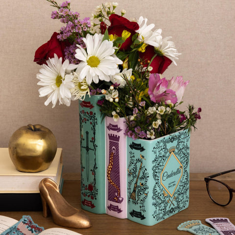 Steel Mill and Co gift for literary enthusiasts, ideal for birthdays or holidays.
