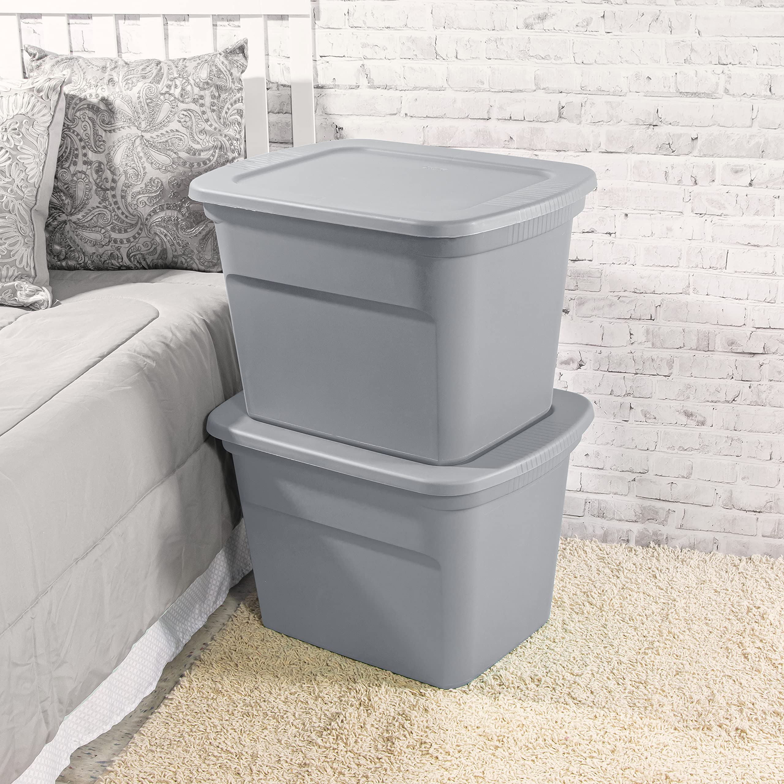 Sterilite indexed lid enables stable stacking on shelves for better space use.