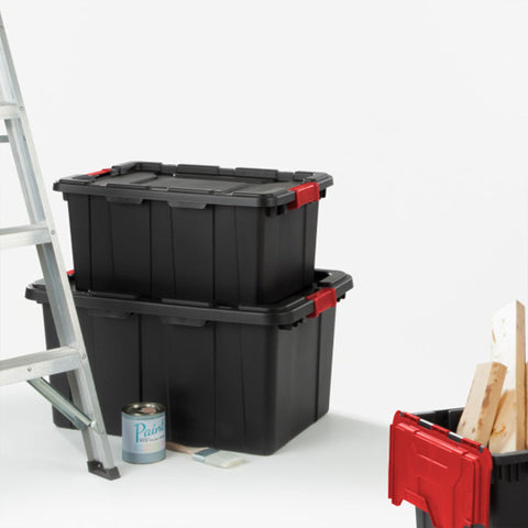 Sterilite non-slip grip latches keep lids secure during handling.