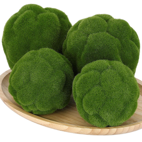 STOBAZA green moss balls for realistic table centerpieces and decor.