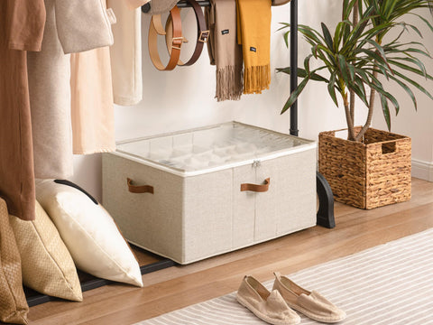 StorageWorks three handles simplify moving the bin