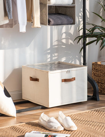 StorageWorks reinforced handles enable easy moving and positioning.