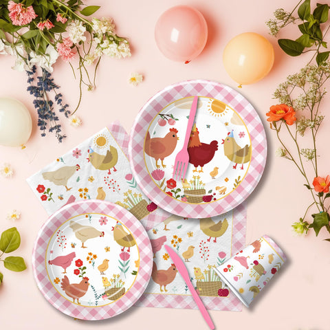 Suhelkit chicken tablecloth adds color and protects surfaces