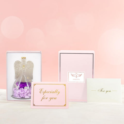 Sunia secure foam packing protects delicate florals during shipping