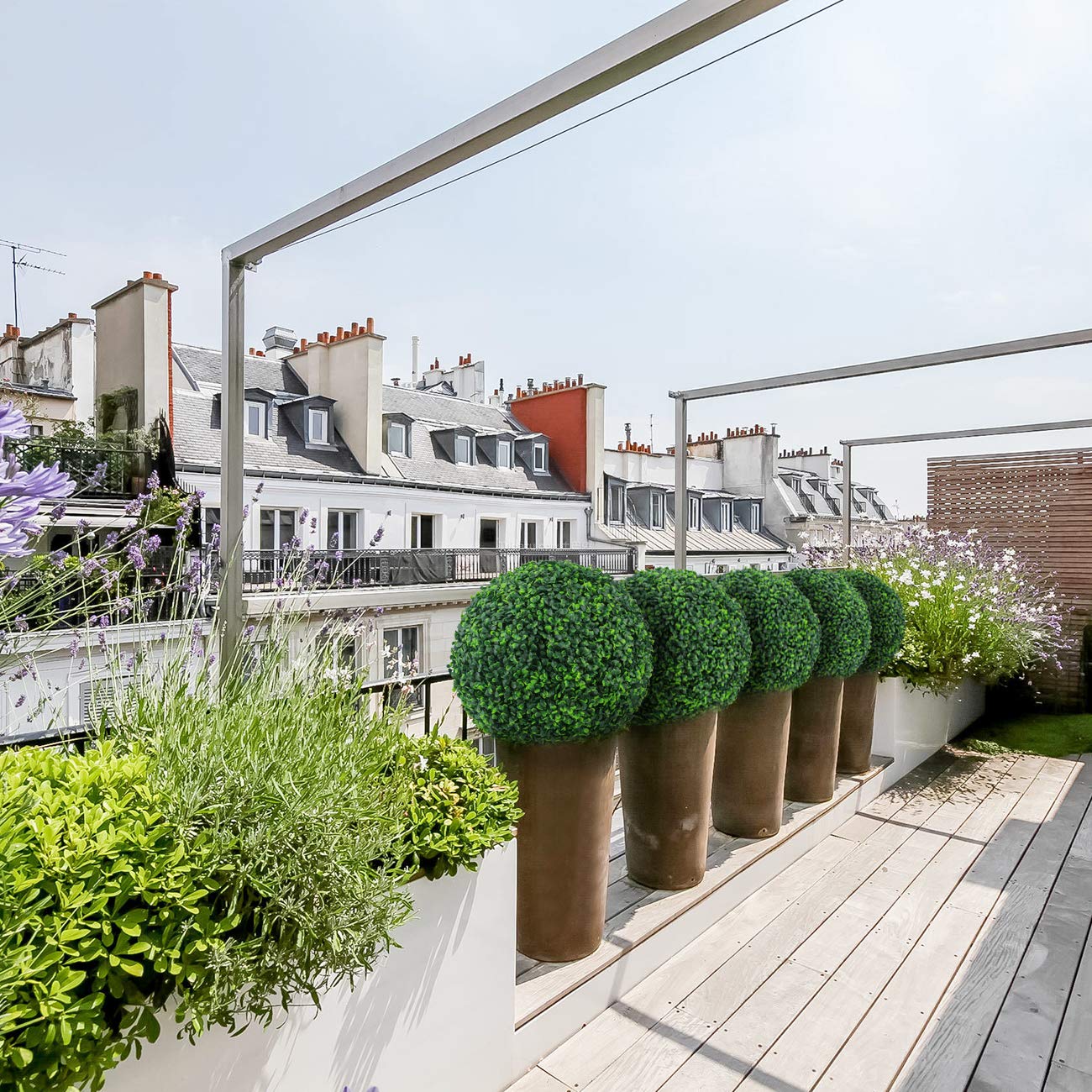 Sunnyglade topiary ball patio outdoor design for stylish spaces.