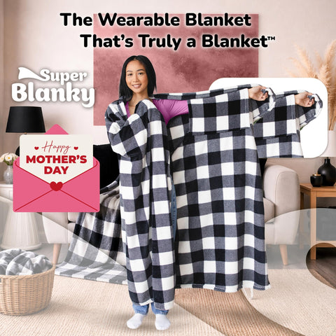 Super Blanky wearable blanket arm sleeves detail offering easy mobility and coziness.
