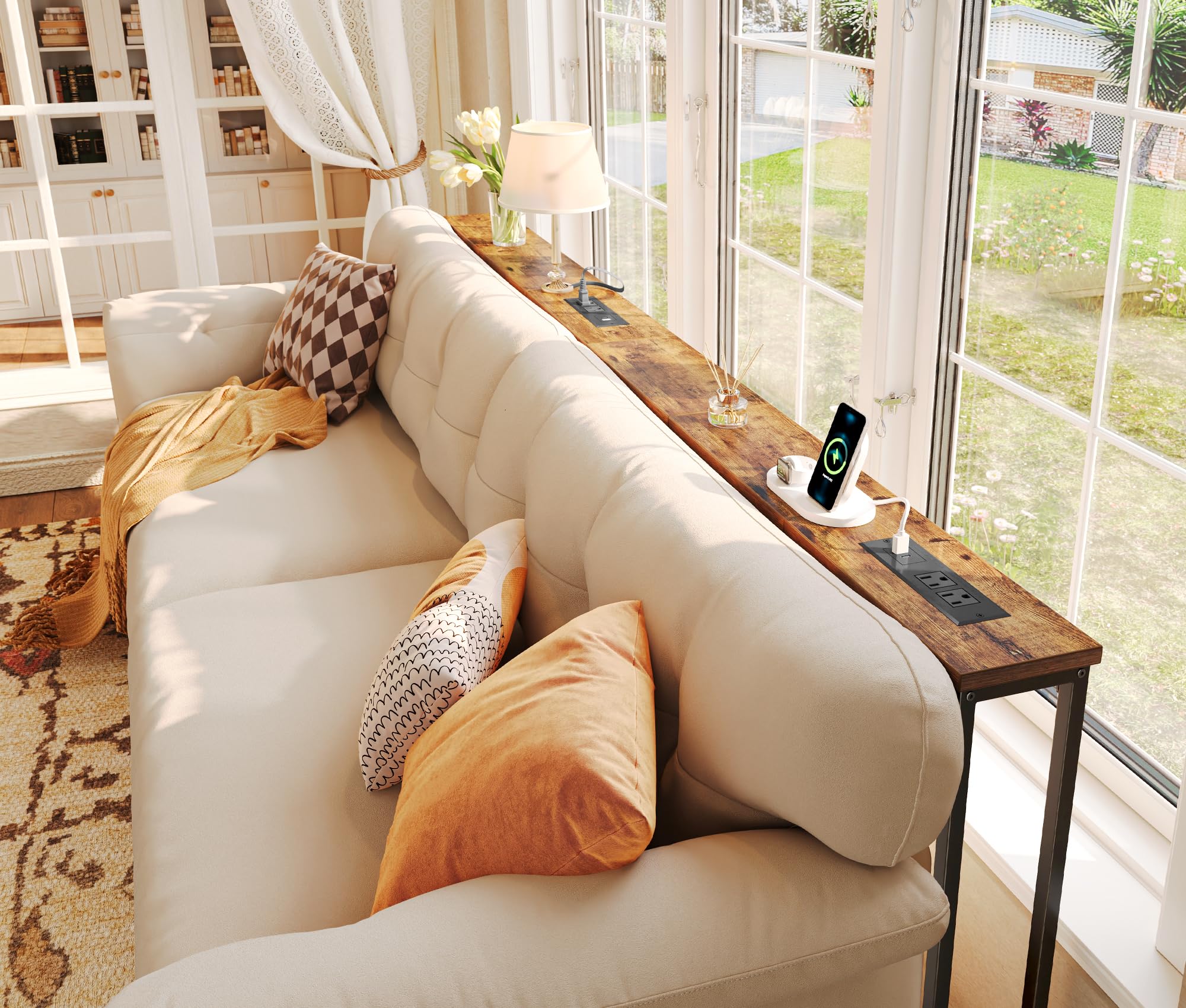 SUPERJARE versatile entryway table blends with spaces.