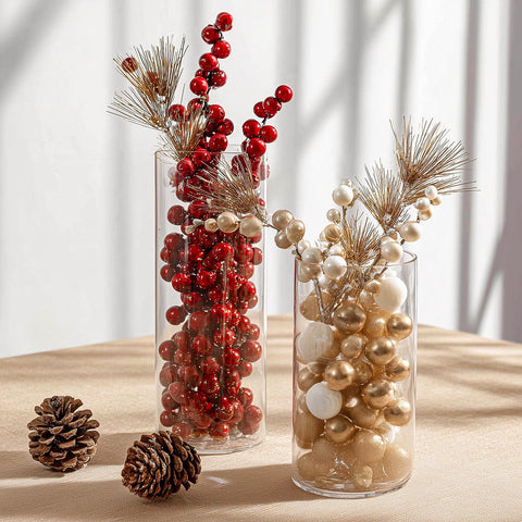 SUPMIND restaurant and event tables benefit from durable glass vases.