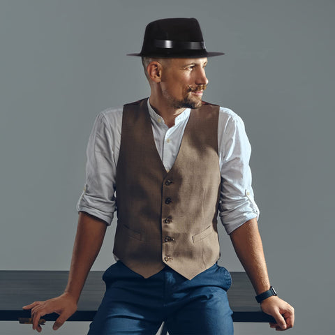 Sureio black gangster hat for men and women to complete retro ensembles.