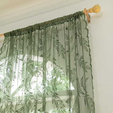 Sutuo Home scalloped edges add Victorian vintage elegance.