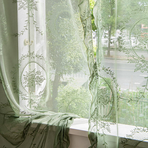 Sutuo Home vintage chic window treatment enhances bedroom and living room ambiance.