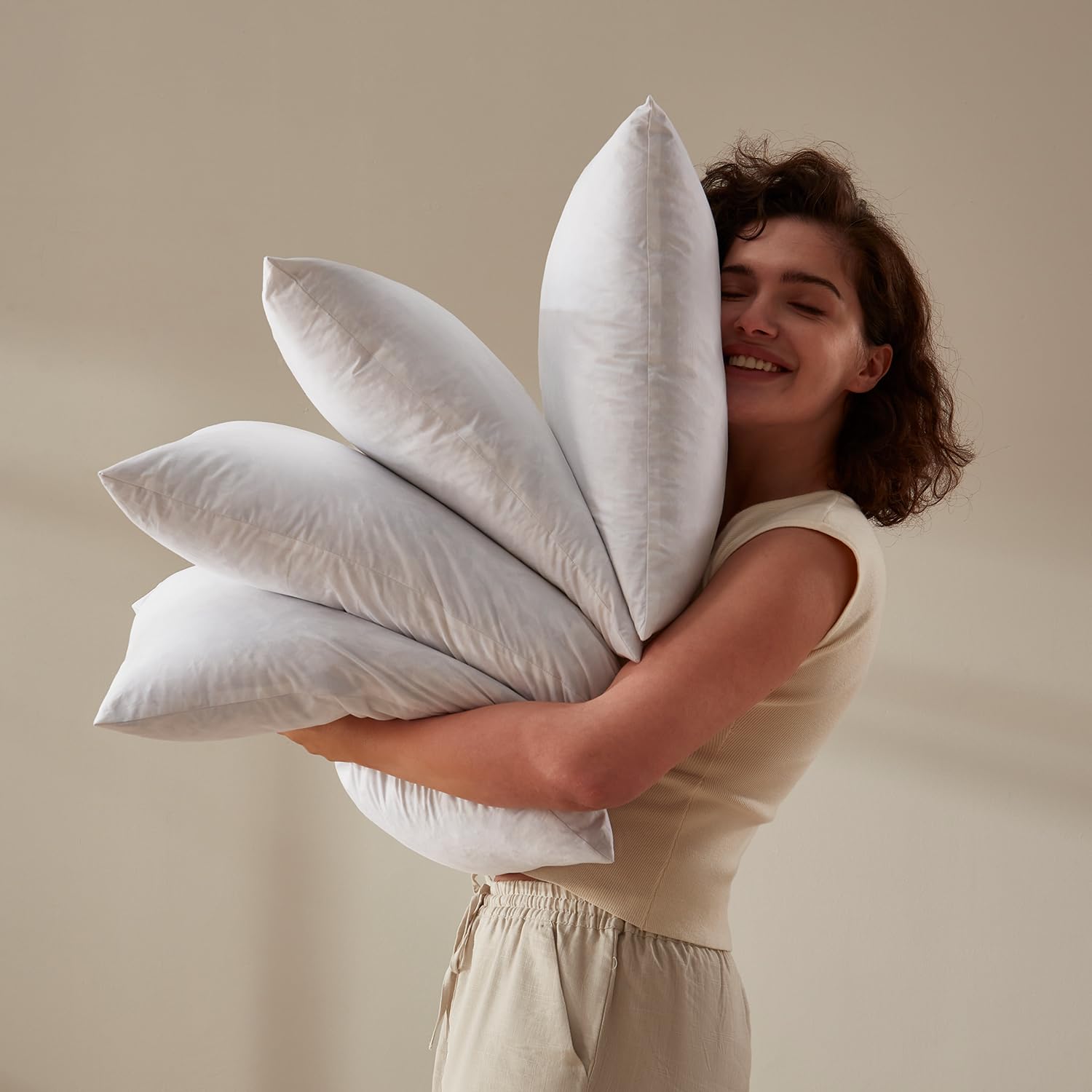 Swandream set of four pillow inserts revitalizes bedroom and living room decor