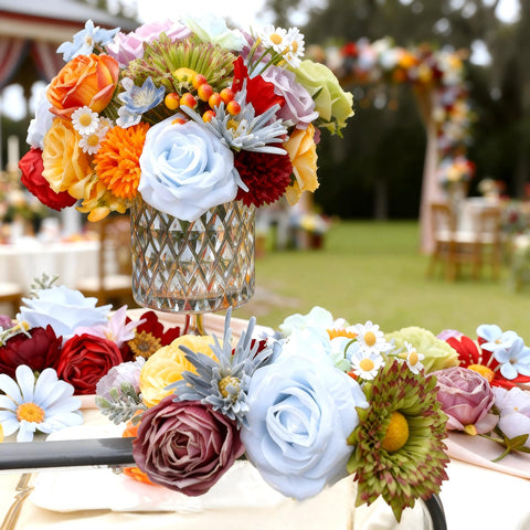 SwanMoon set with stems enabling easy DIY arrangements and flexible styling.