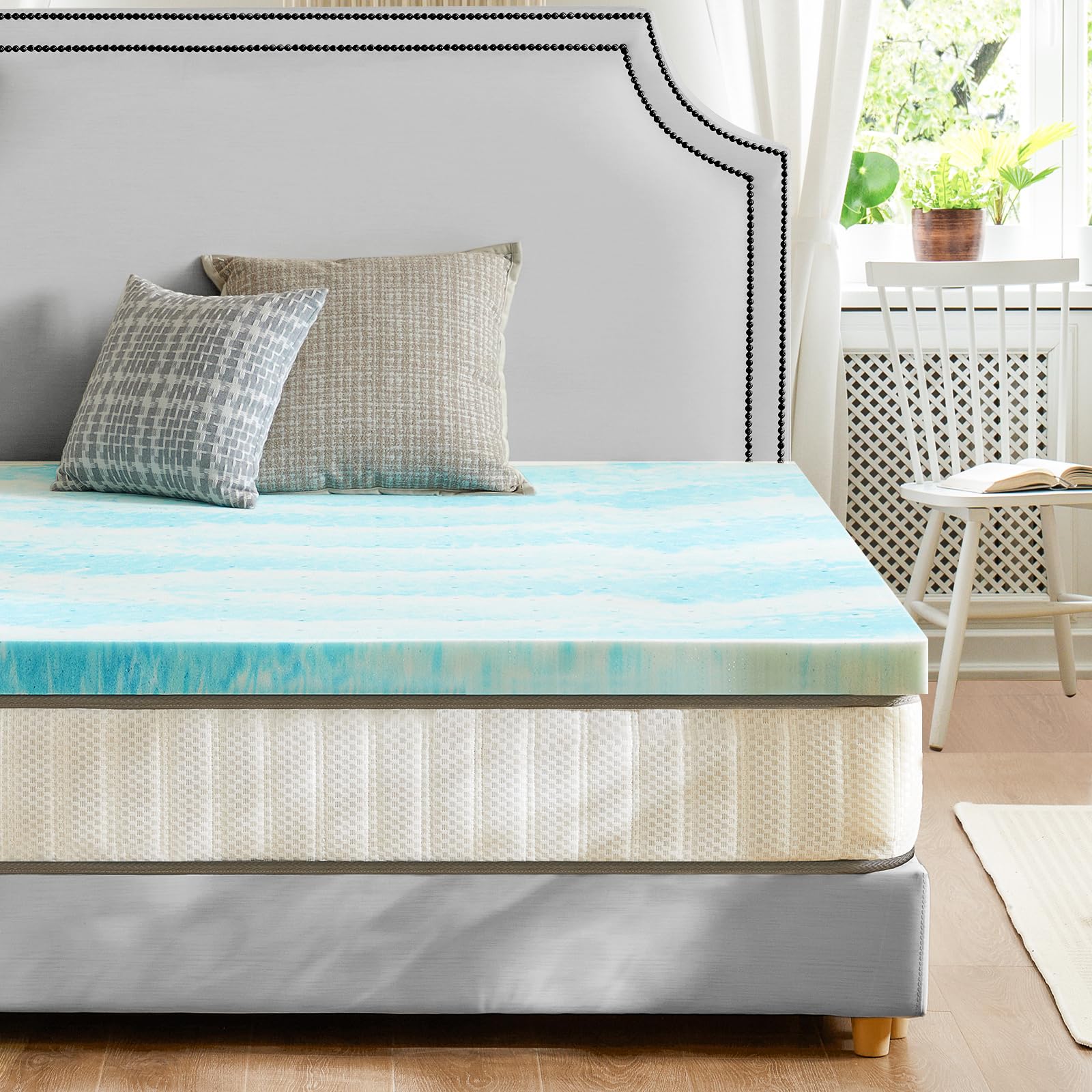 Sweetcrispy topper with ventilated, breathable design for restful sleep on full-size beds and sofas