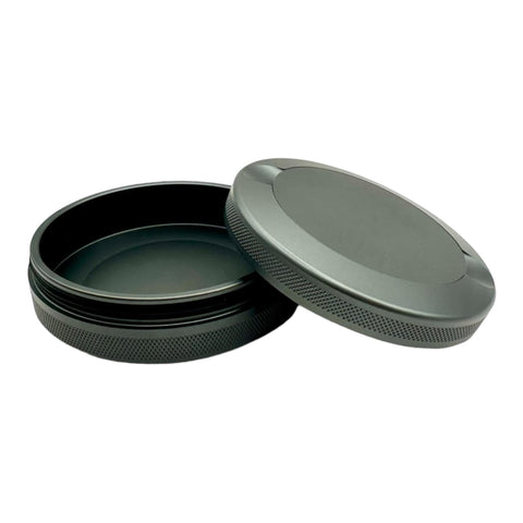 Syn Tin 3.0 metal can is compact and portable for everyday carry.