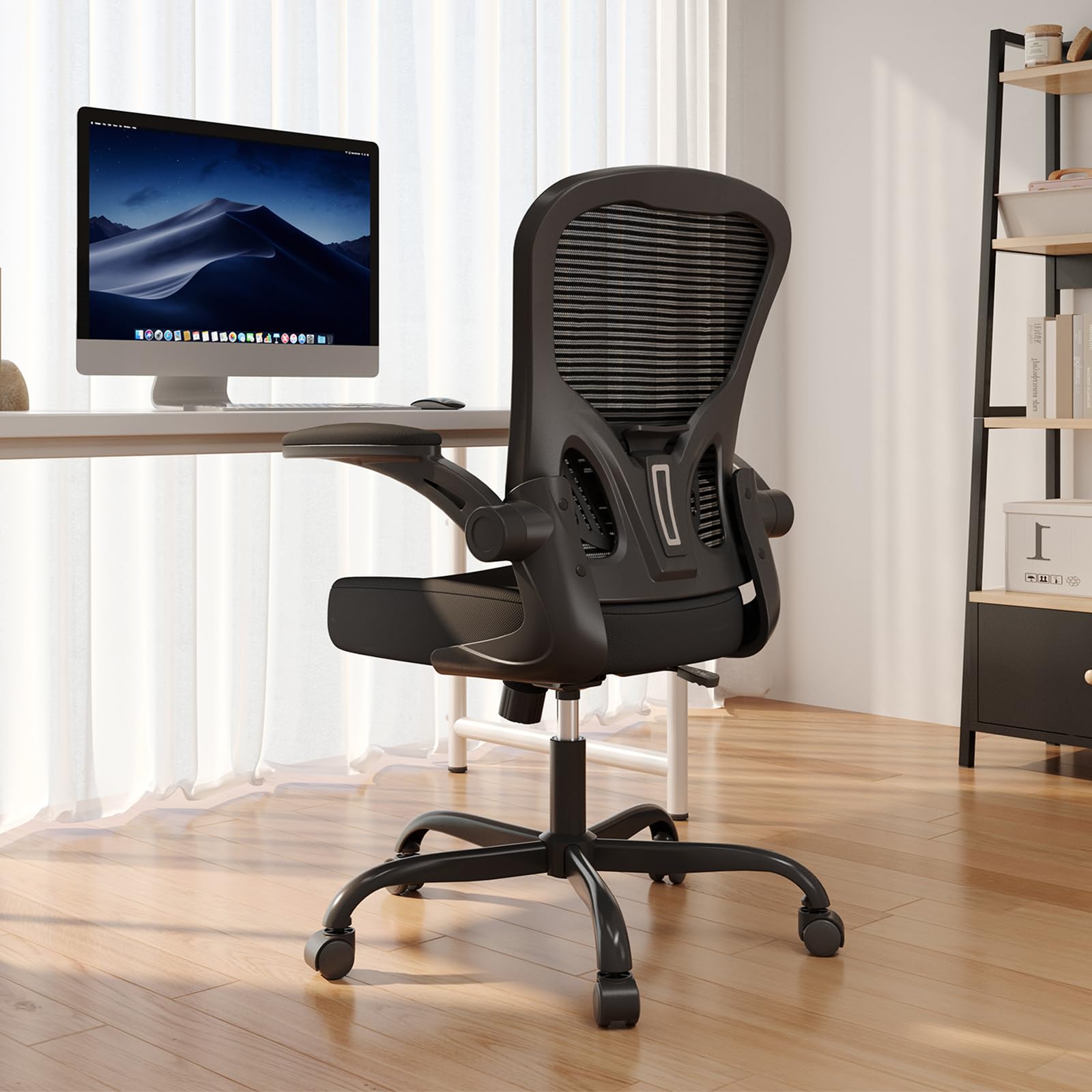 Synorla office chair designed for users between five foot five and six foot two.