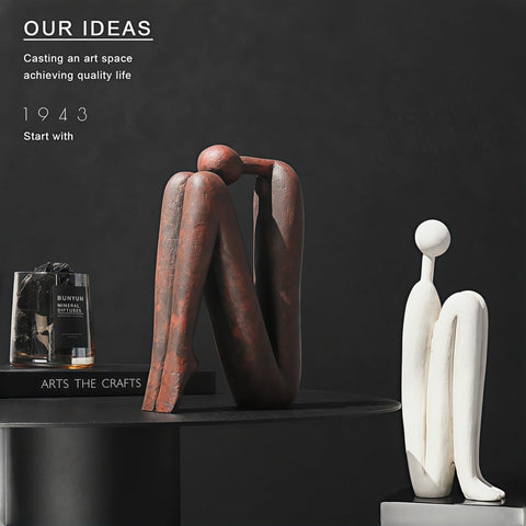 SZGYCSM resin sculpture decorates shelves while providing reliable book support