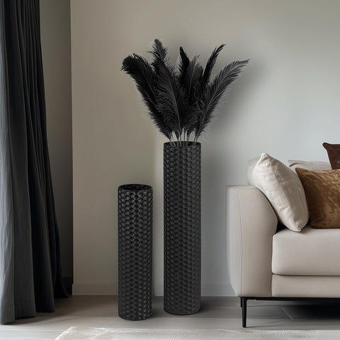 Sziqiqi versatile floor vase suited for indoor and office spaces
