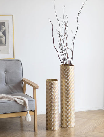 Sziqiqi tall gold floor vase with woven texture enhances rustic elegance in living spaces.