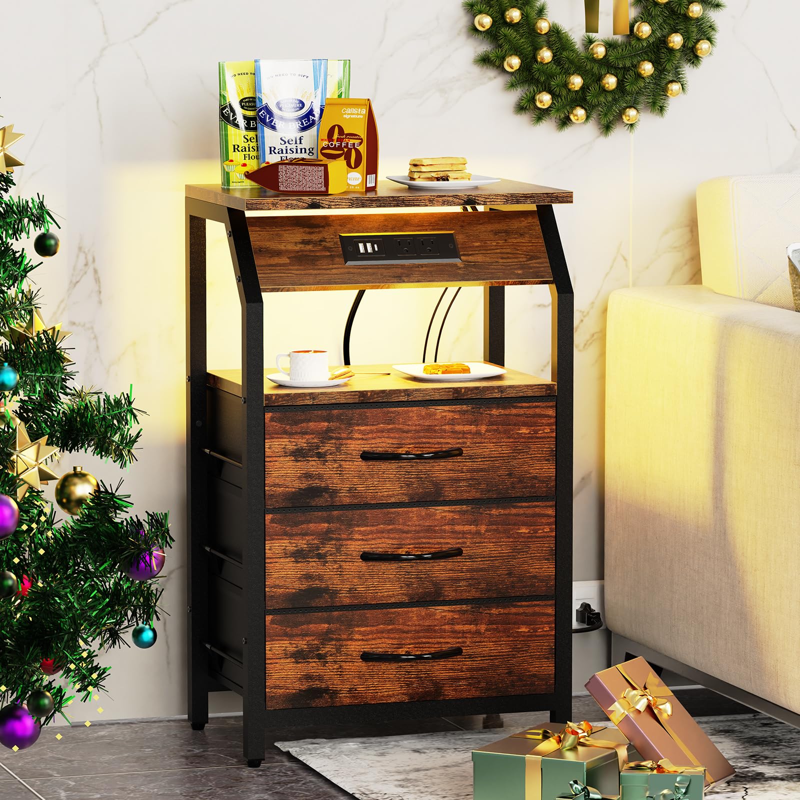 SZLHANJZ end table open shelves for quick access to items