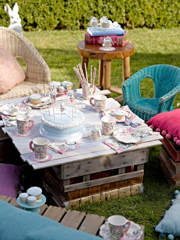Talking Tables Alice teacups with shaped pink handle brighten dessert table