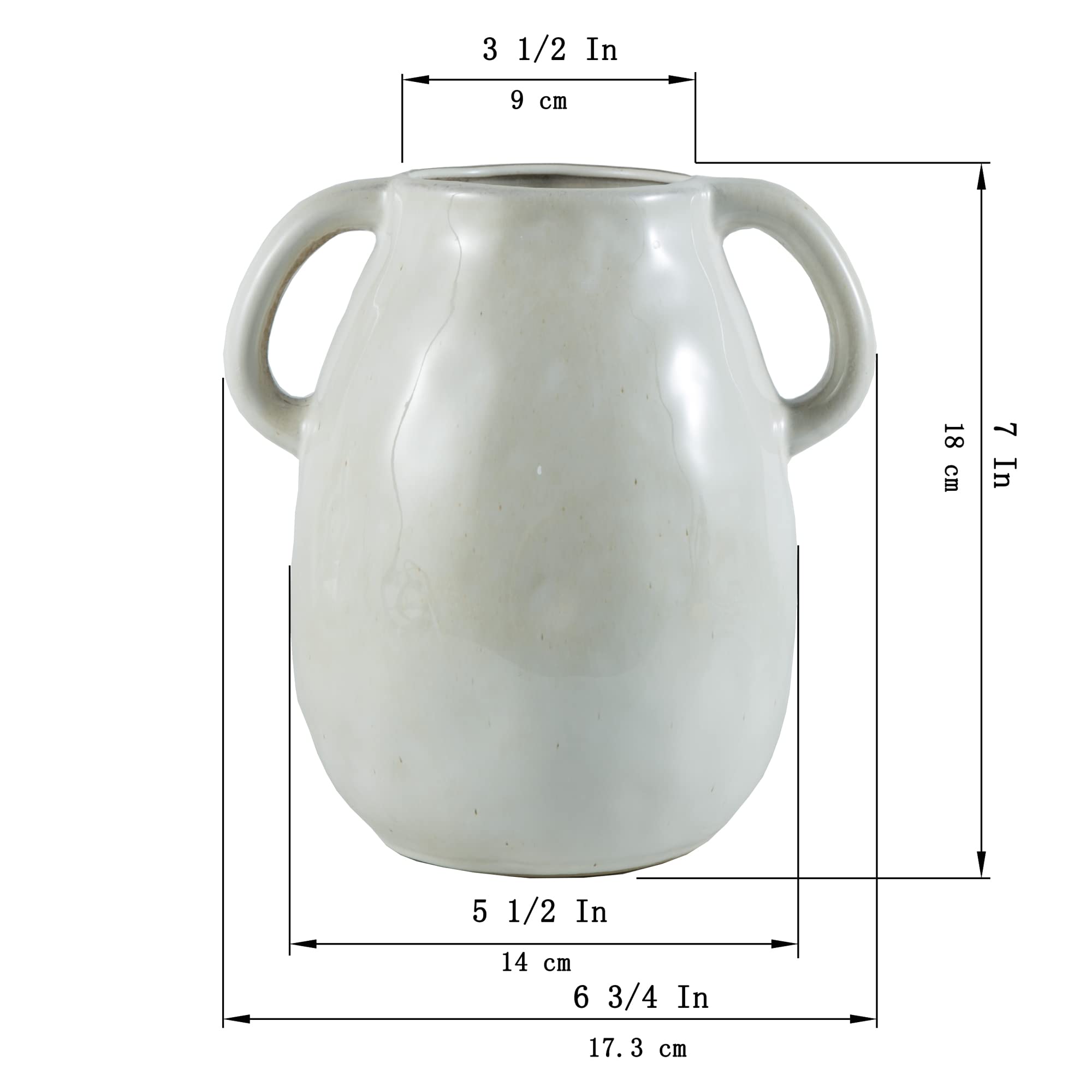 Tanvecle white ceramic vase perfect for weddings or party centerpieces.