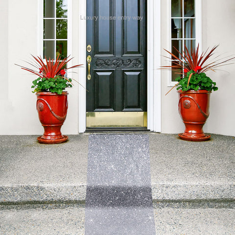 Tatuo carpet runner with tape enables quick, secure setup.