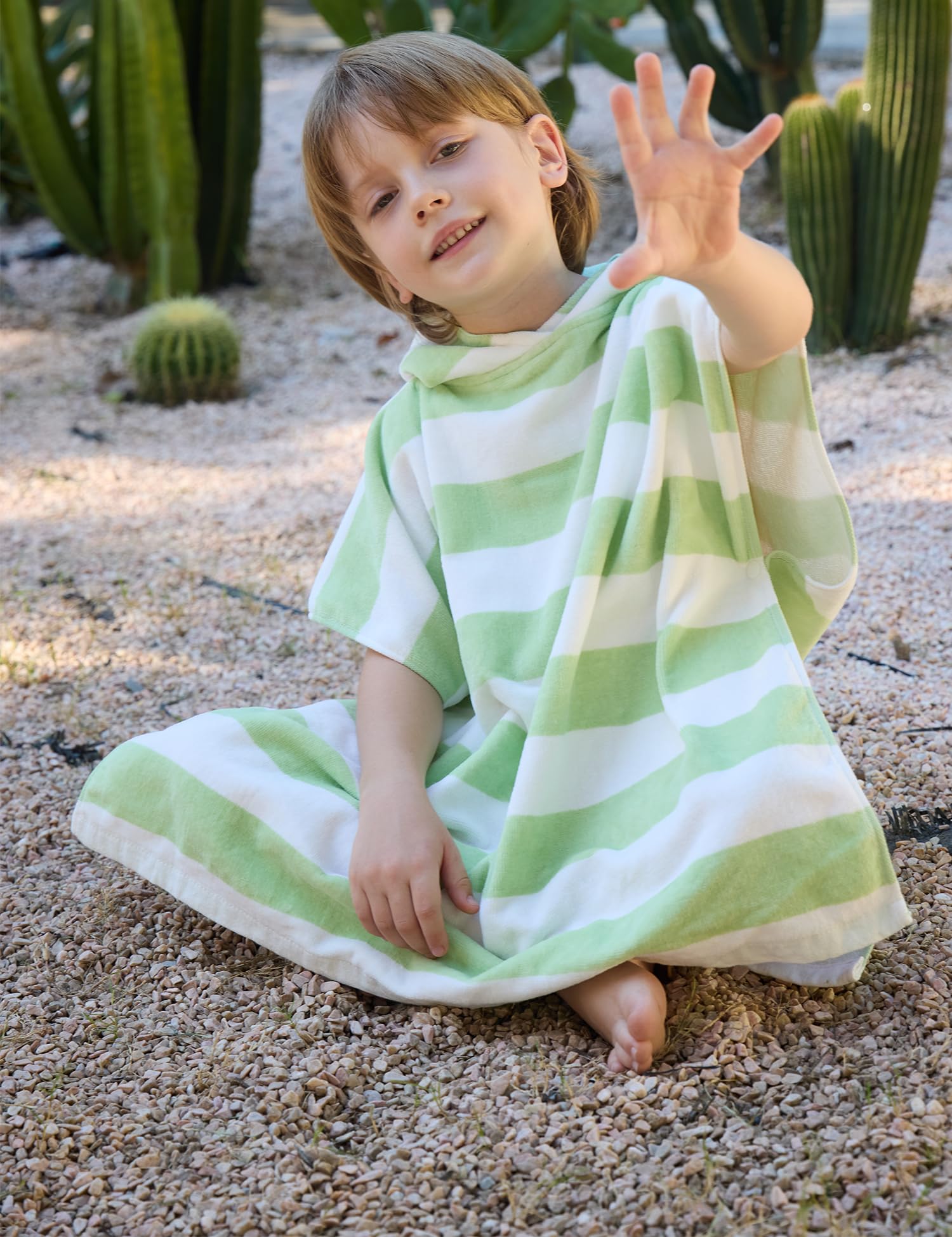 TBEZY outer plush velvet shell feels soft to the touch for gentle skin.