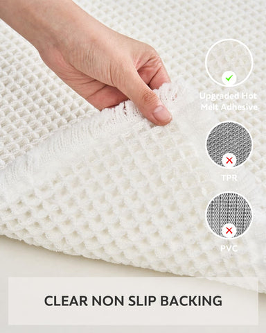 Tchdio waffle mat features soft grid texture for plush foot comfort.
