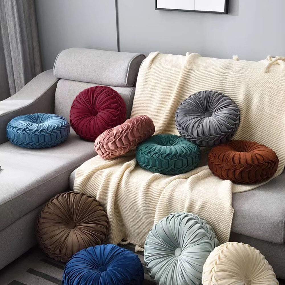 Teieas velvet cushion adds cohesive color in bedroom setups